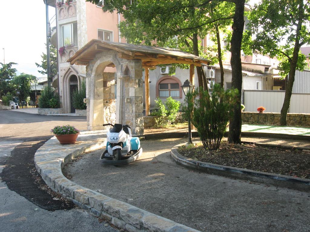 الشقق الفندقية مونتيلافي  Parco Sogni D'Oro المظهر الخارجي الصورة